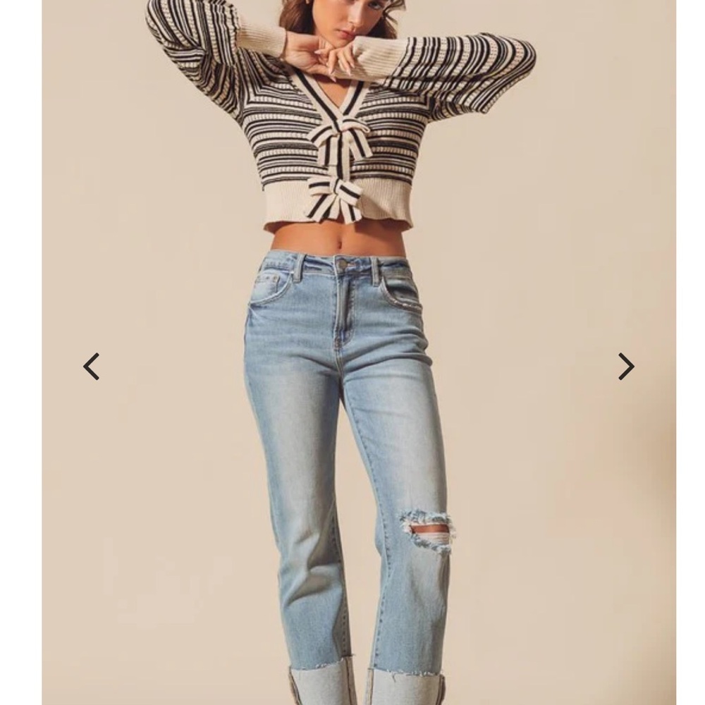 SO Me Ribbon Button Crop Cardigan - Picture 4 of 15